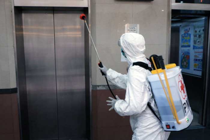 Disinfeksi Penting Dilakukan di Lingkungan Kantor