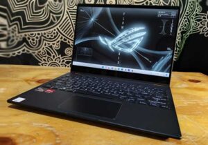 Laptop gaming Asus ROG Flow X13