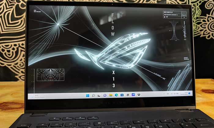 layar ASUS ROG Flow X13