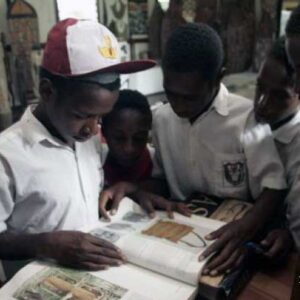 Donasi Perpustakaan di Papua