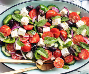 greek salad khas yunani