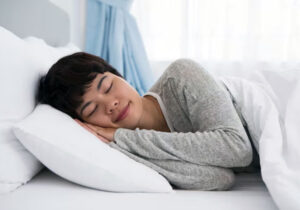 bantal sesuai posisi tidur
