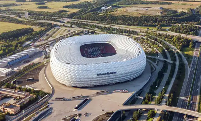 stadion allianz futuristik bayern munchen