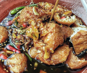 tahu gejrot cirebon