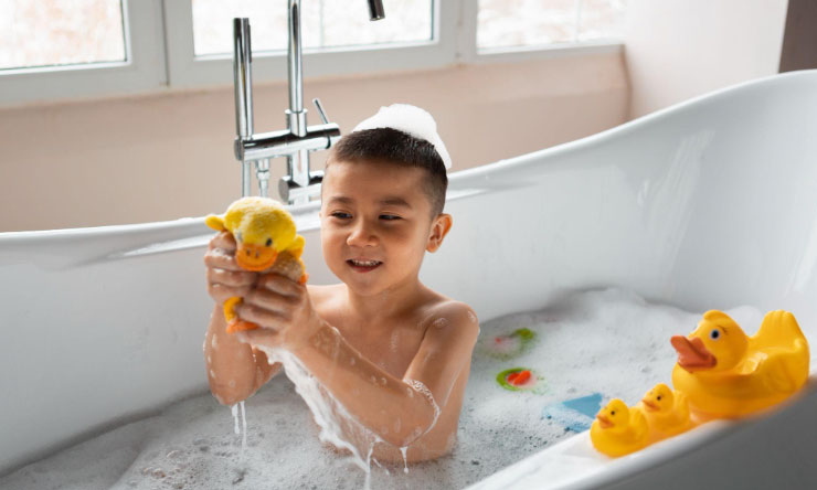 Anak Mandi